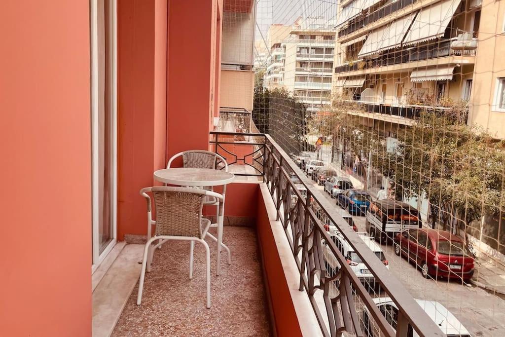 Daisy Apartment 15 Min To Acropolis Athena Bagian luar foto