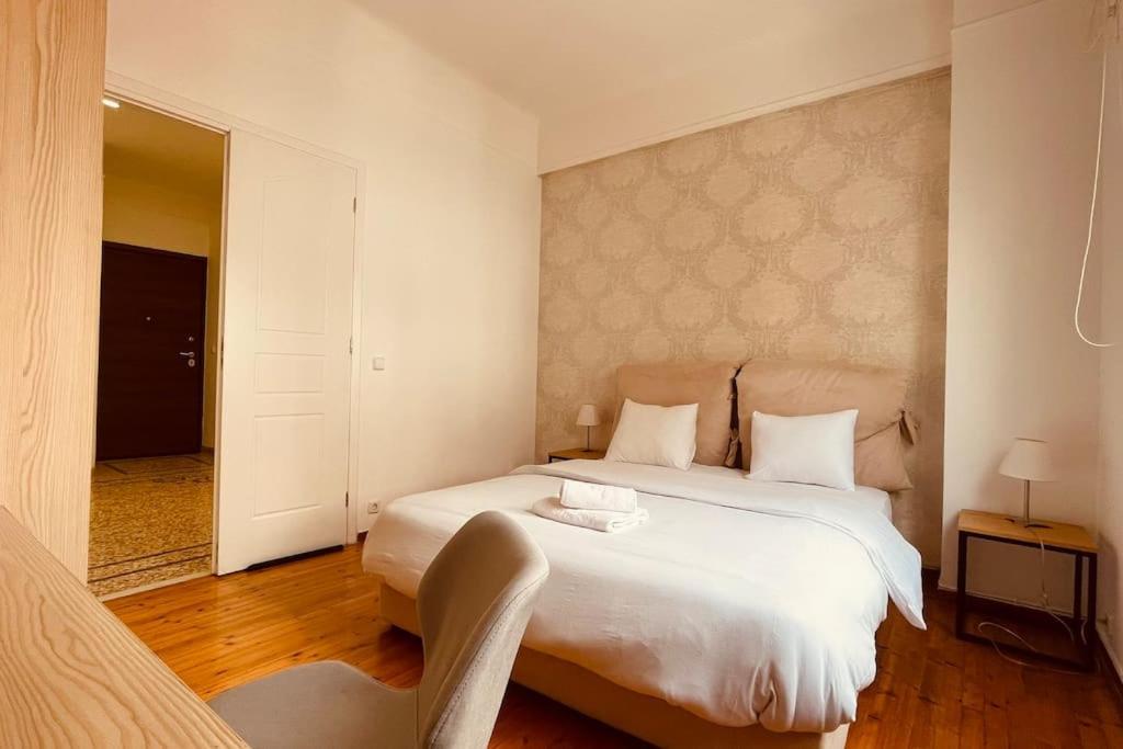 Daisy Apartment 15 Min To Acropolis Athena Bagian luar foto