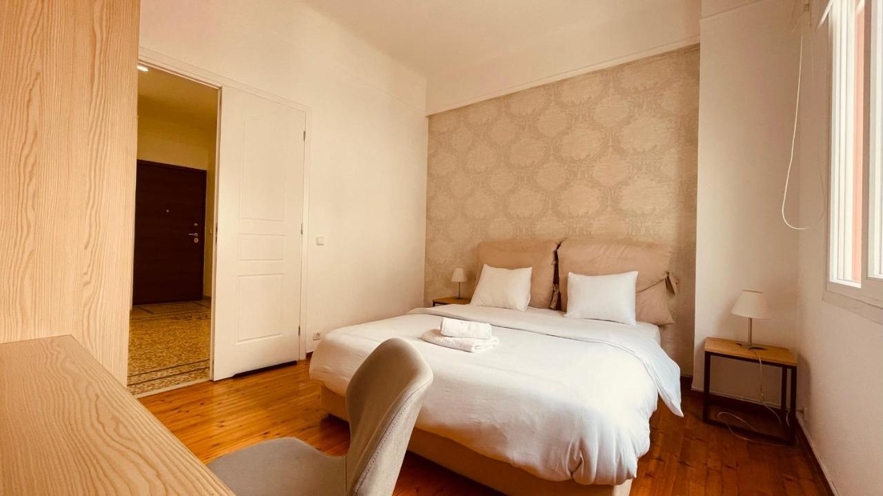 Daisy Apartment 15 Min To Acropolis Athena Bagian luar foto